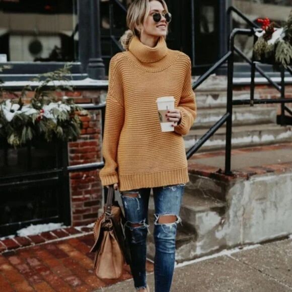 New Turtleneck Chunky Sweater - Picture 4 of 6